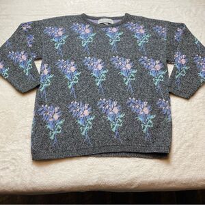 Kat Collins Vintage Crew Neck Floral Design Sweater